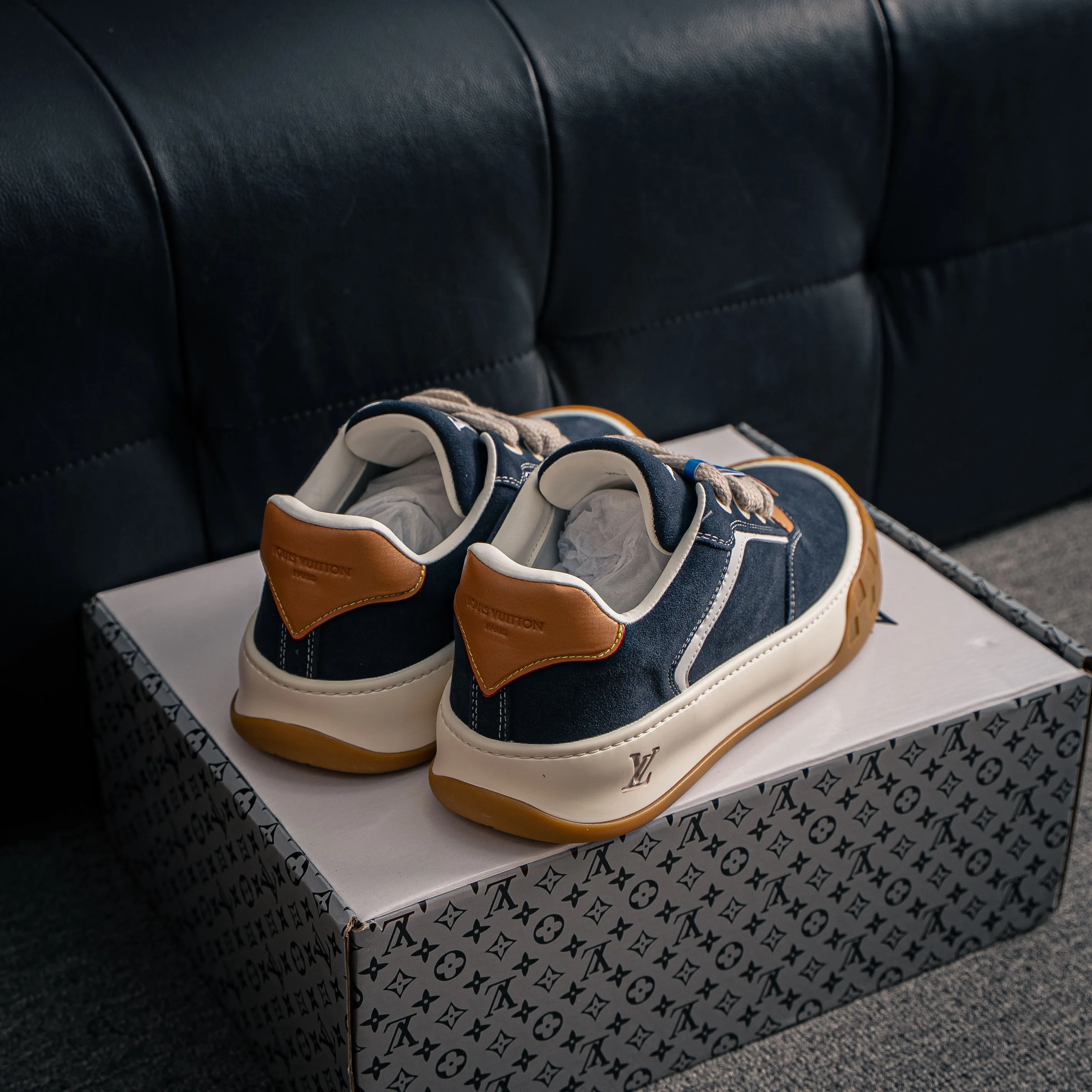 # LV LOUIS VUITTON Tilted Low Sneakers Series Low-Top Retro Versatile Skate Shoes 2026 Skate Shoes Shoes